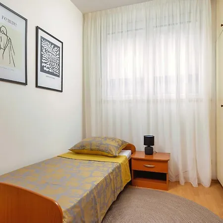 Nivi Apartment *