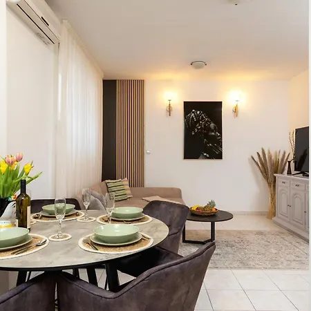 Apartment Nivi
