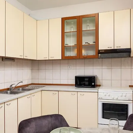 Διαμέρισμα Nivi Σπλιτ